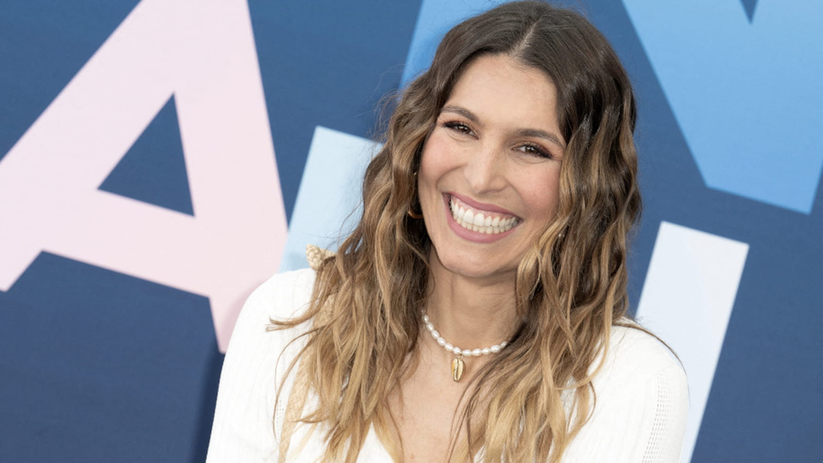 Laury Thilleman
