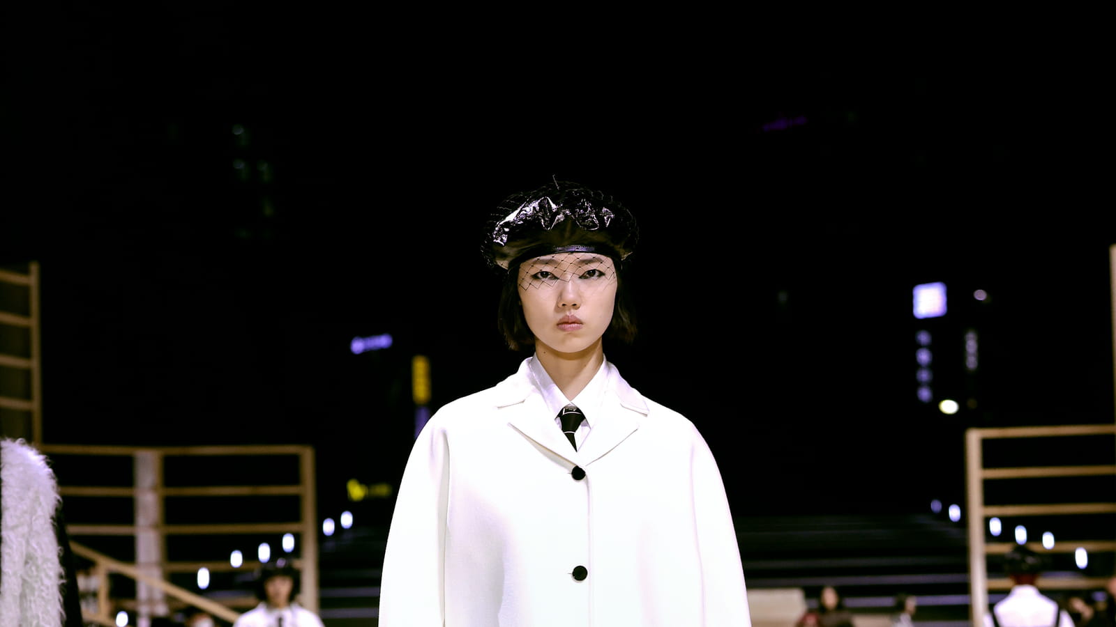 Look 61