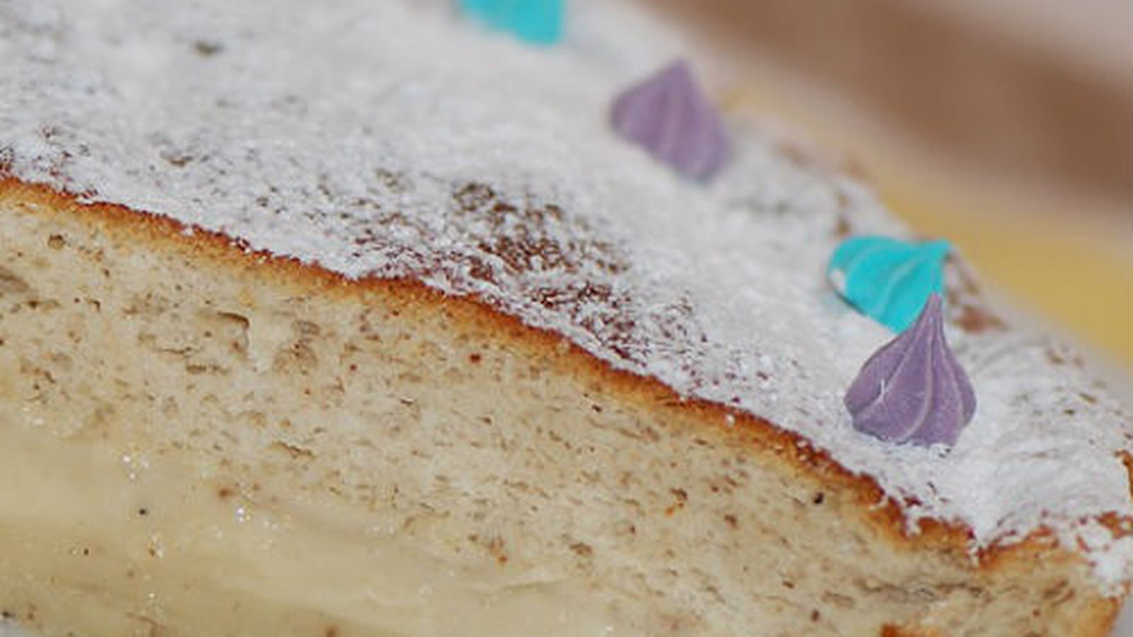 Gâteau magique au miel et aux épices