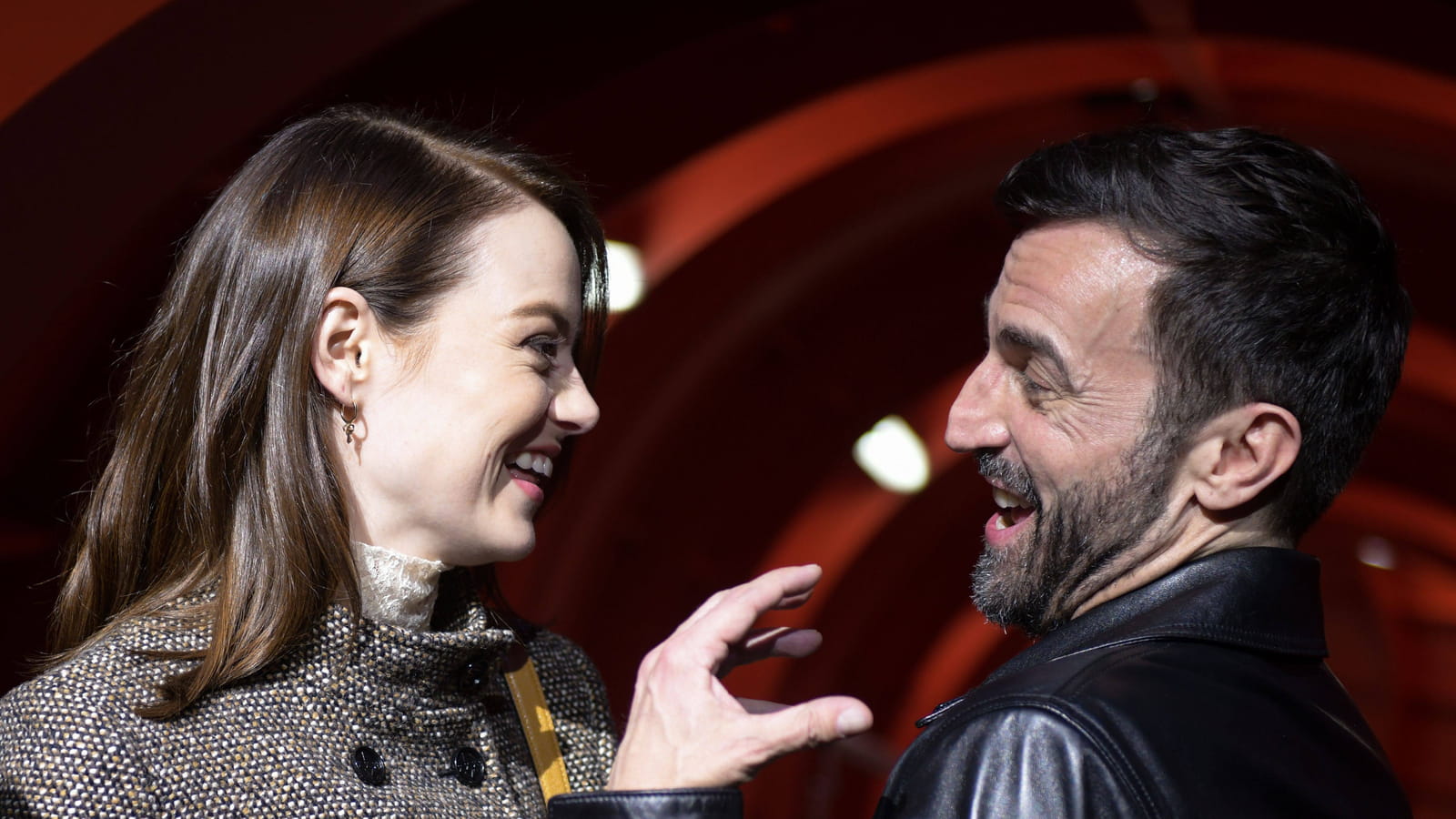 Emma Stone et Nicolas Ghesquiere