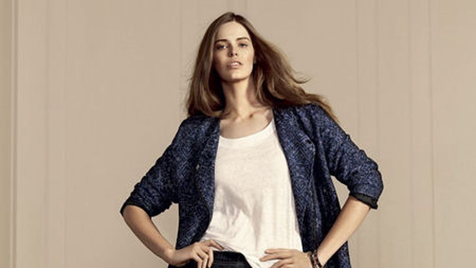 Violeta by Mango  : le manteau marine et le slim