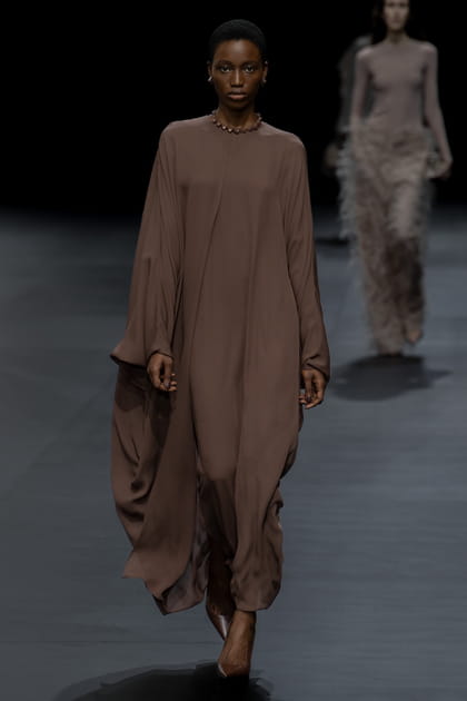 Look 2 du défilé Valentino