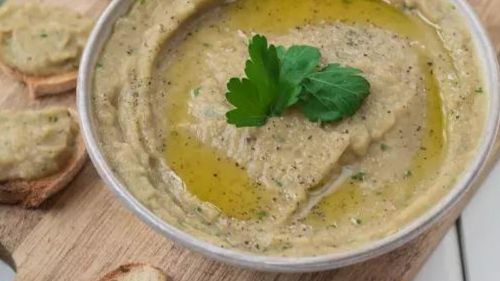 Caviar d'aubergine au persil