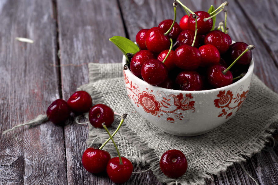 Comment dénoyauter les cerises ?