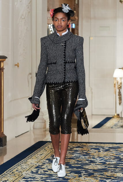 Chanel M&eacute;tiers d'art - Silhouette 30