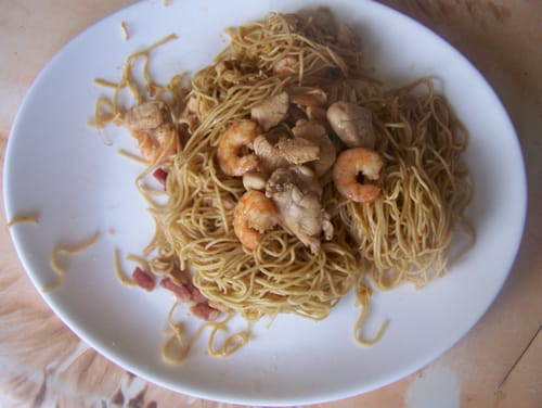 Nouilles sautées crevette et poulet