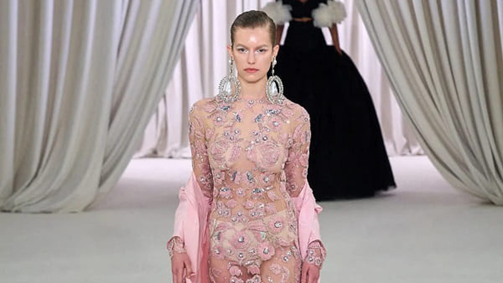 Défilé Giambattista Valli le 23 janvier 2023