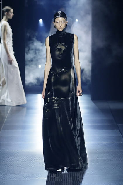 Look 9 du défilé Fendi Couture