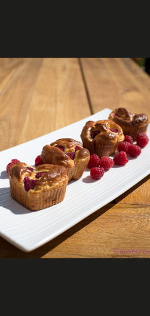 G&acirc;teau nuage au citron et framboises