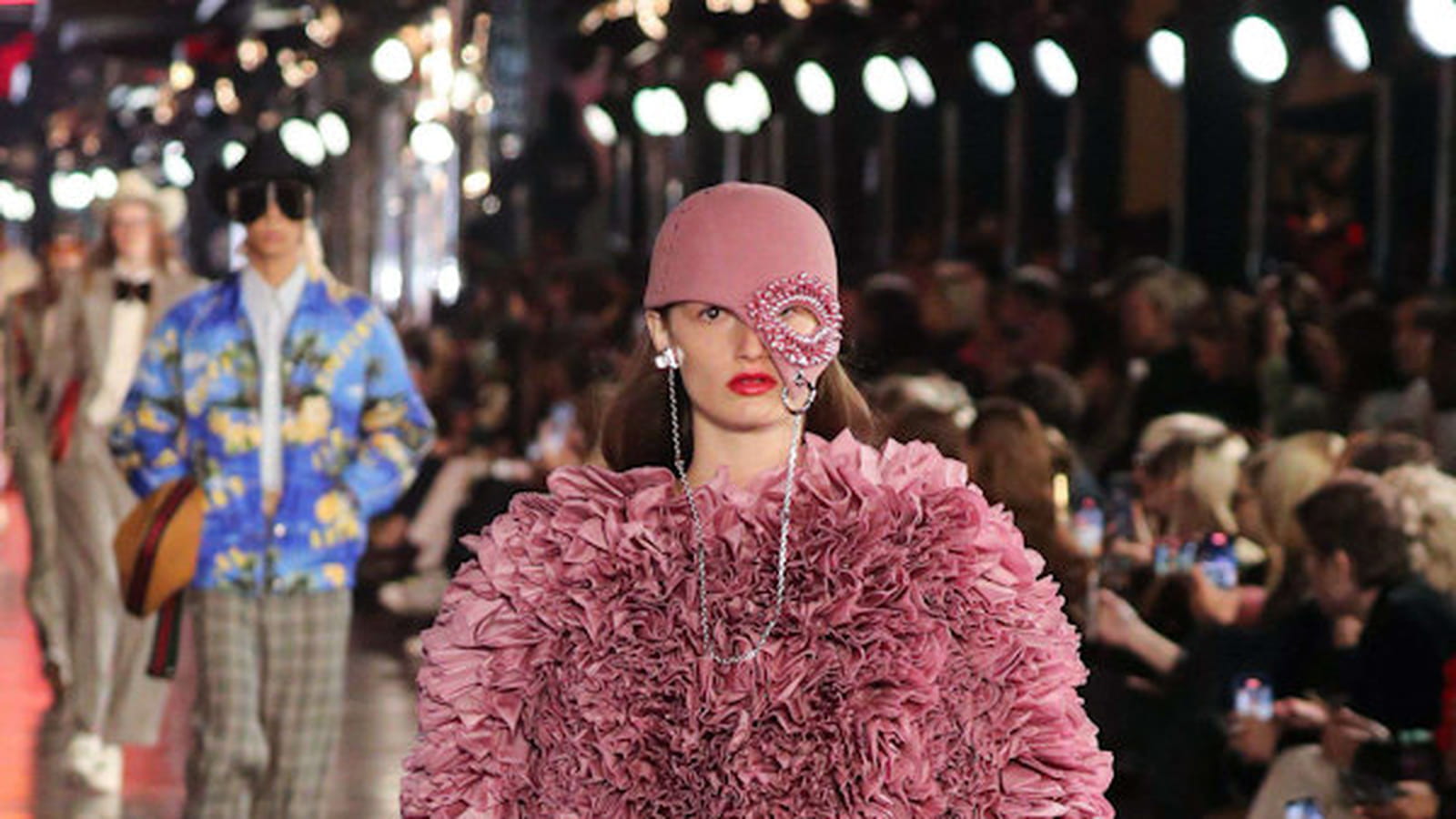 Look 8