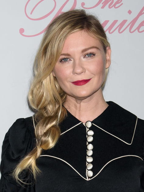 Les l&egrave;vres rouges de Kirsten Dunst