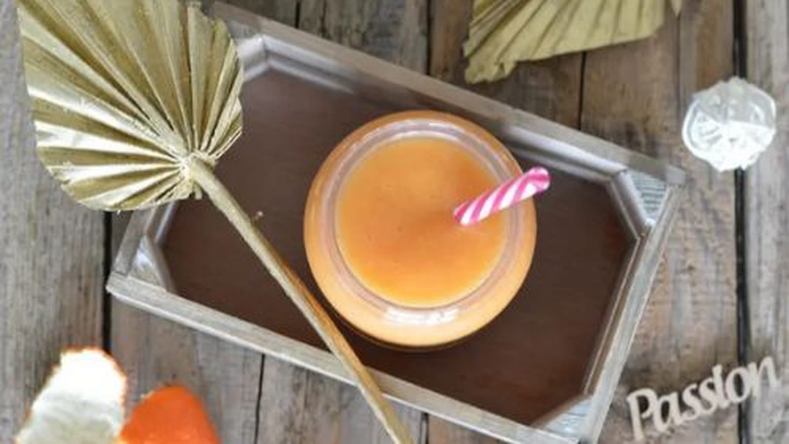 Smoothie kaki, pomme, clémentine pour Noël