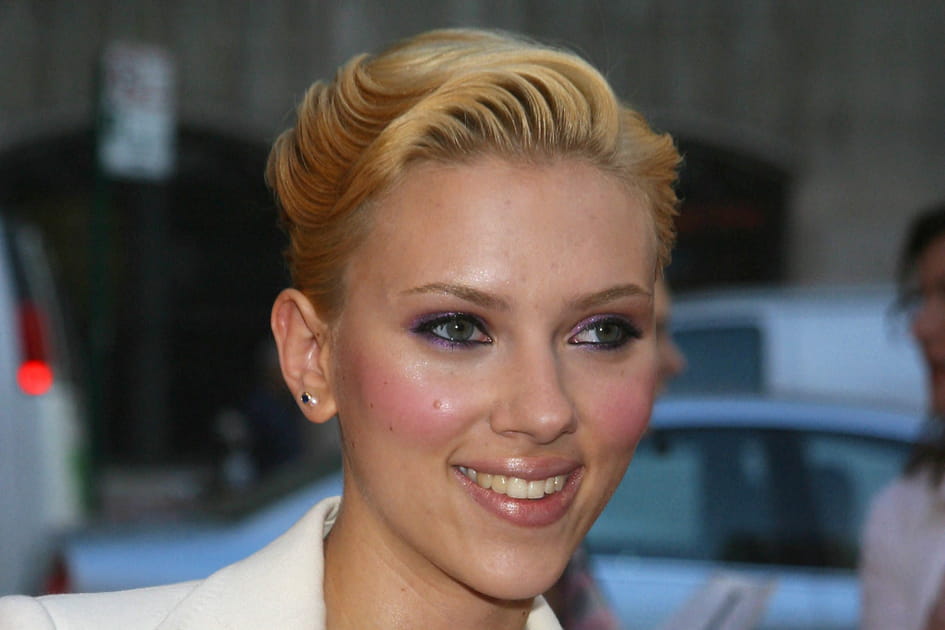Le look beaut&eacute; tapis rouge de Scarlett Johansson