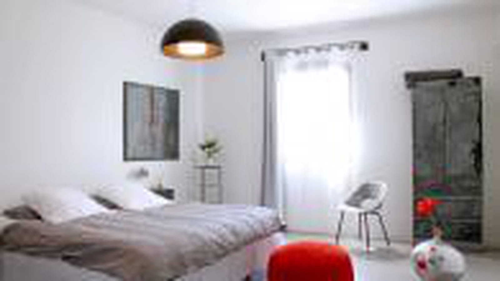 Gris et orange