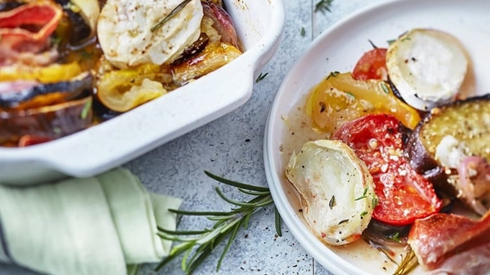 Tian d’aubergines, tomates, coppa et Chavroux®