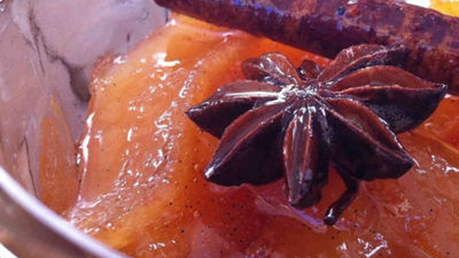 Confiture de poires, coings et épices