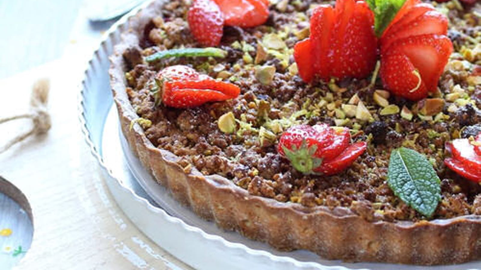Tarte aux fraises et streusel croquant aux pistaches