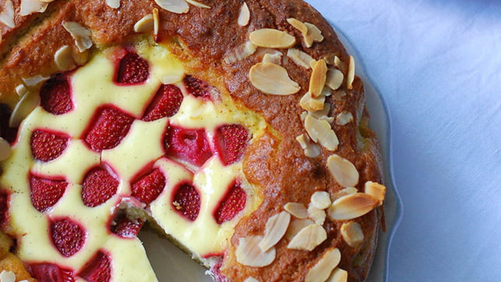 Amandier façon cheesecake aux fraises sans sucre