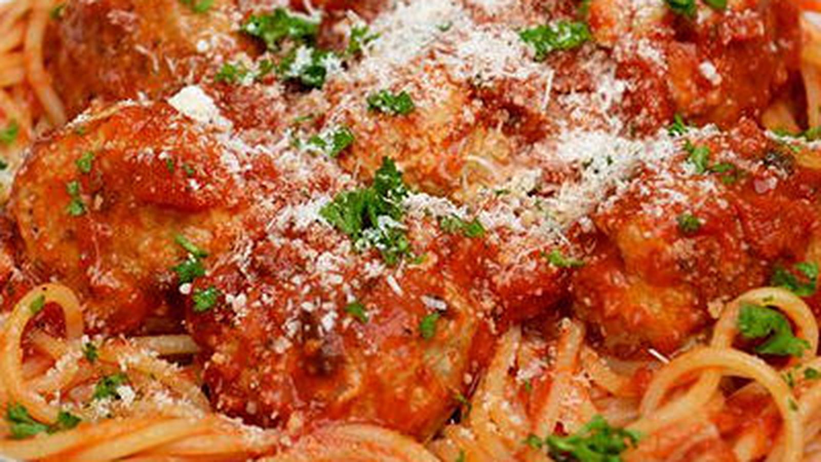 Spaghettis aux boulettes de viande