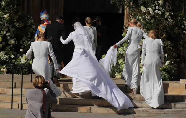Ellie Goulding arrive &agrave; l'&eacute;glise de York Minster