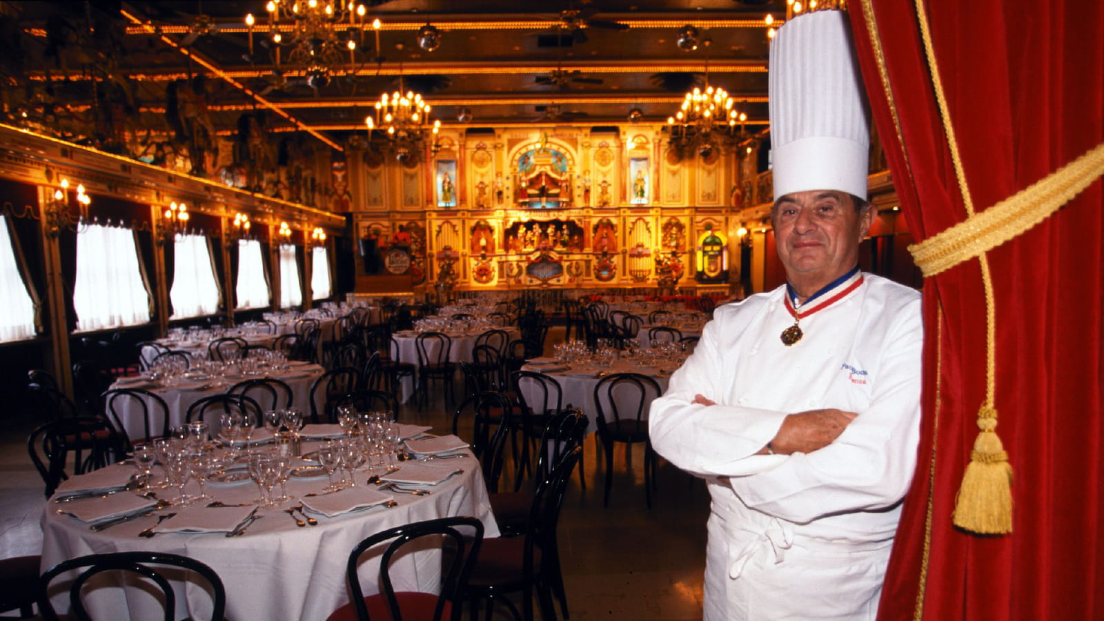 Paul Bocuse : l'hommage du Guide Michelin