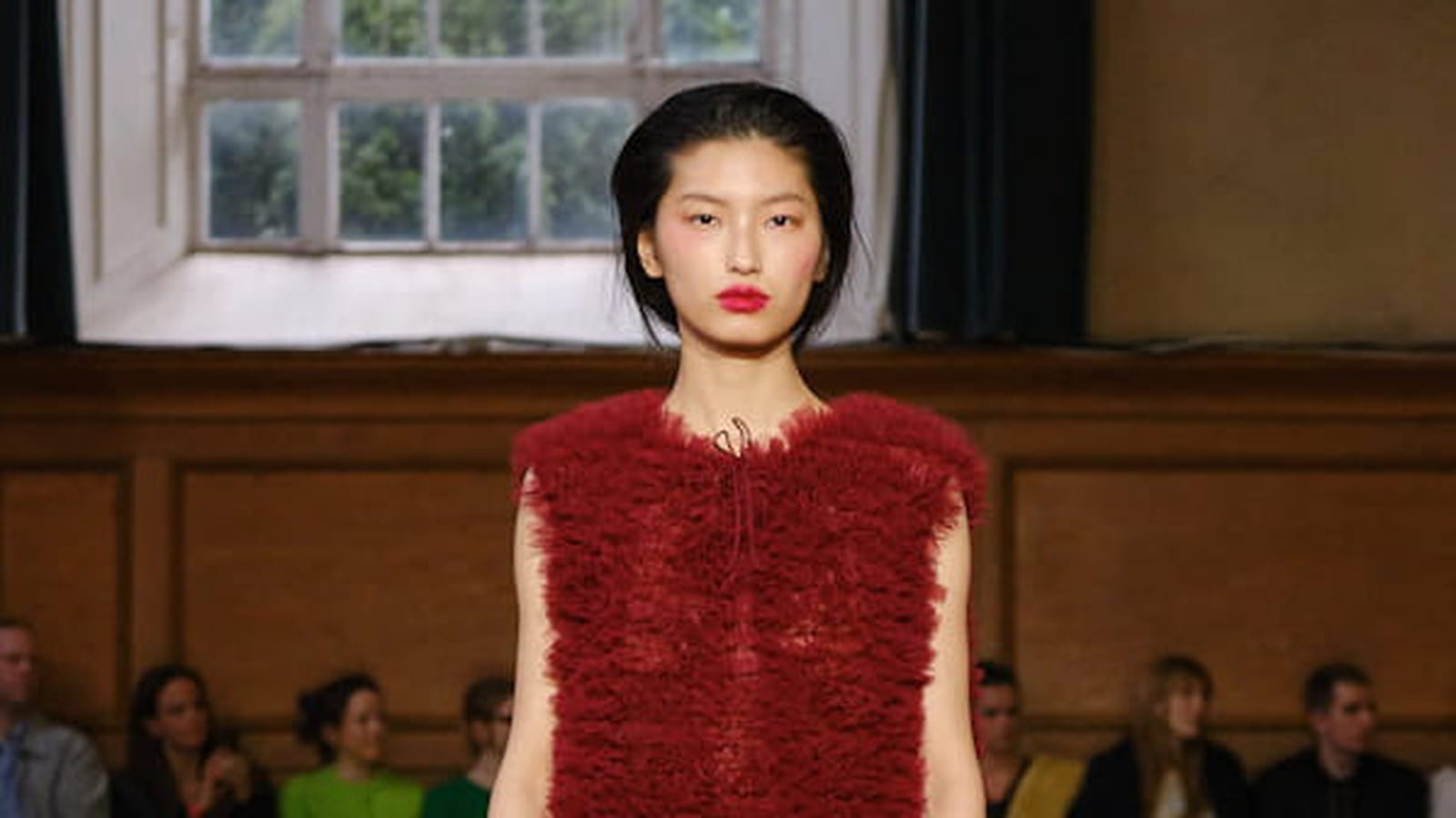 Défilé Molly Goddard automne-hiver 2024-2025