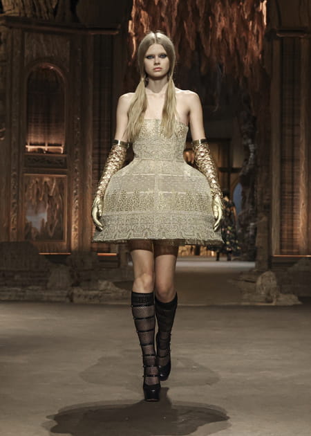 Look 80&nbsp;du d&eacute;fil&eacute; Dior