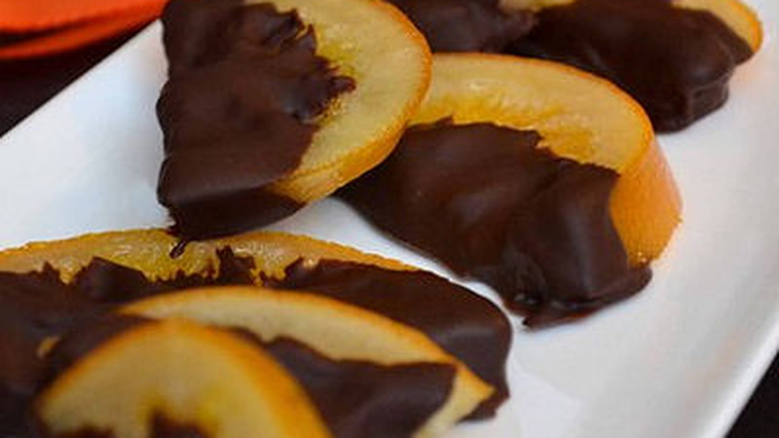 Oranges confites au chocolat noir