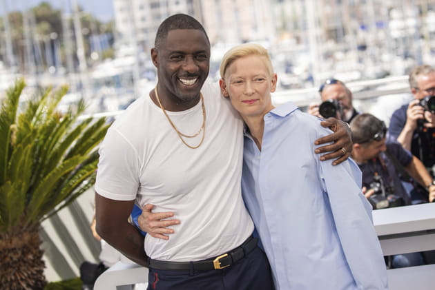 Idris Elba et Tilda Swinton, au photocall "Trois Mille Ans &agrave; T'attendre", le 21&nbsp;mai