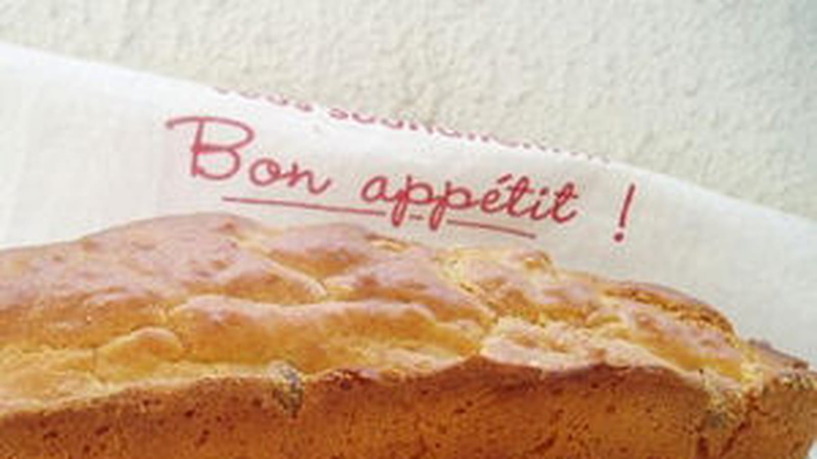 Cake aux fromages et noisettes 