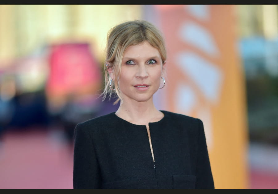Le teint frais de Cl&eacute;mence Po&eacute;sy