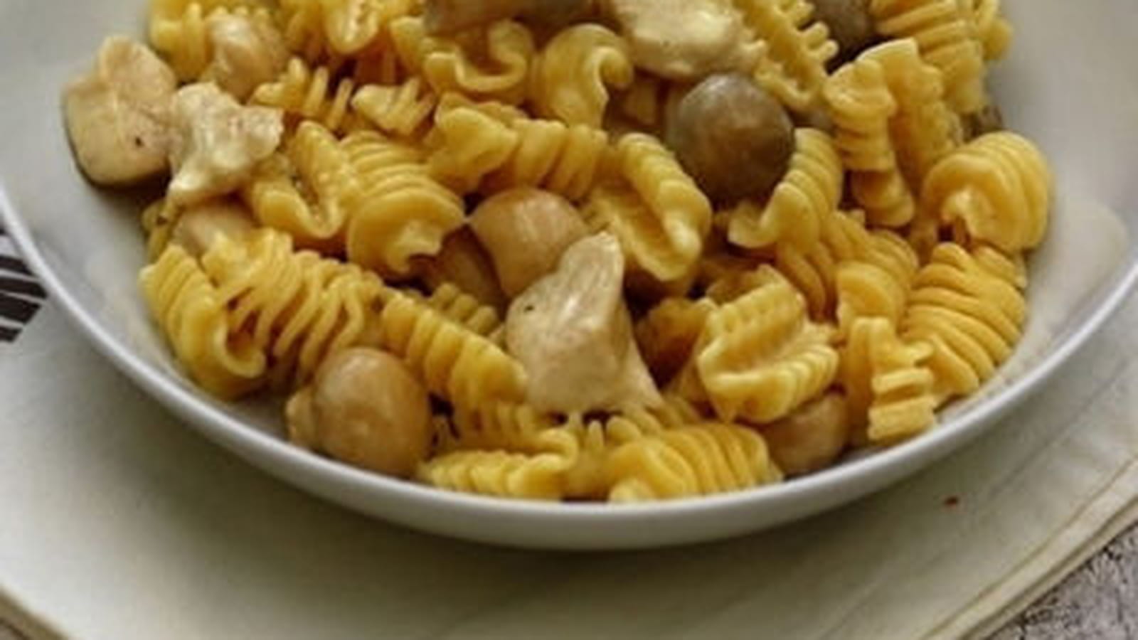Pâtes aux champignons et poulet façon risotto