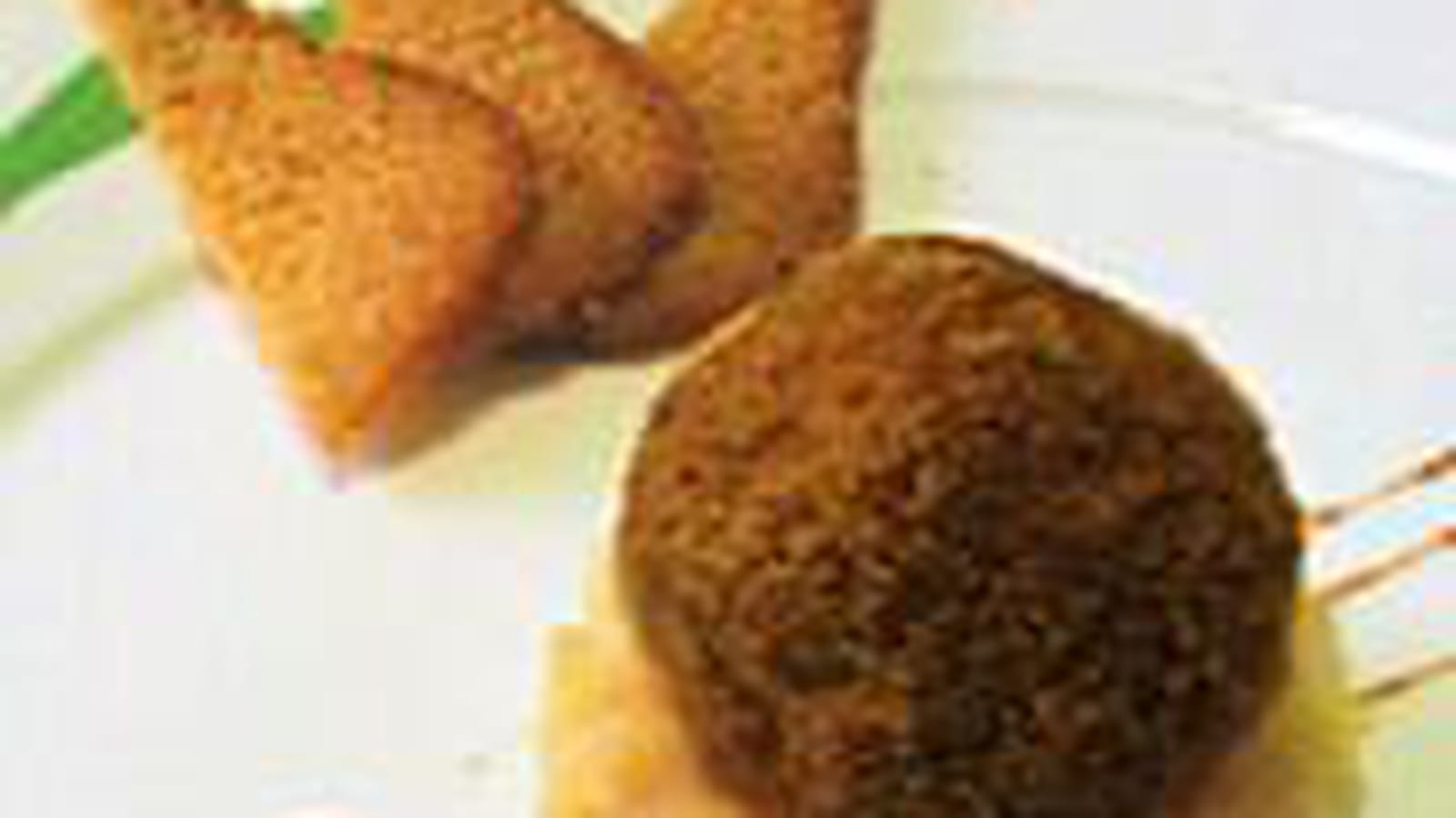 Truffe de foie gras, compote de poire et coing