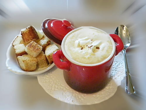 Cappuccino de foie gras aux épices douces et fruits moelleux