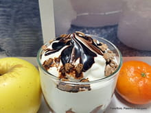 Verrines mousse de skyr, pommes, mandarines et chocolat : Etape 3