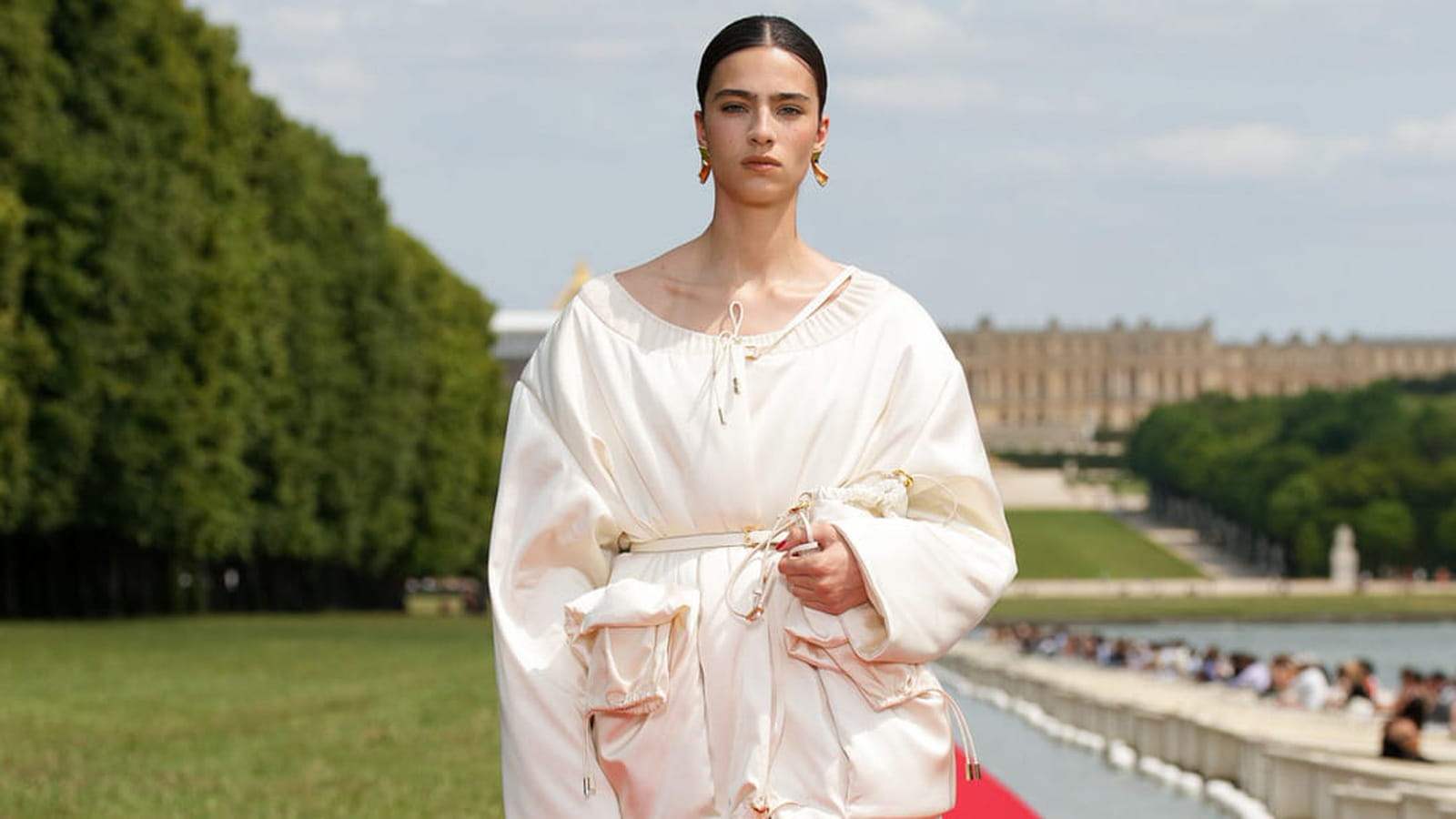 Look 32