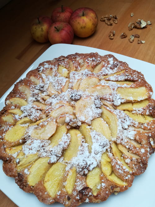 Tarte suisse aux pommes, cannelle et noix