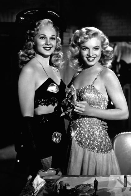 Marilyn Monroe en robe à bretelles