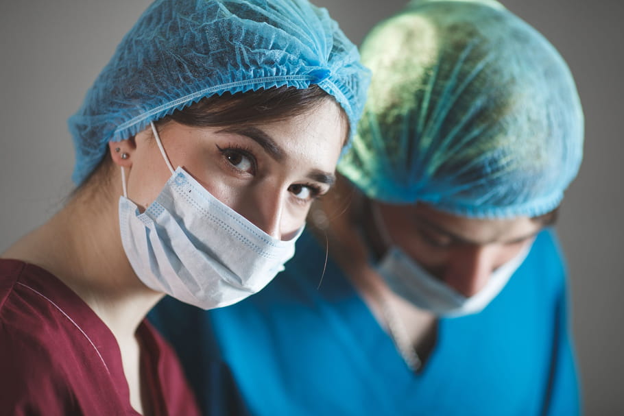 Variant sud-africain du Covid : premier cas grave de réinfection en France, symptômes