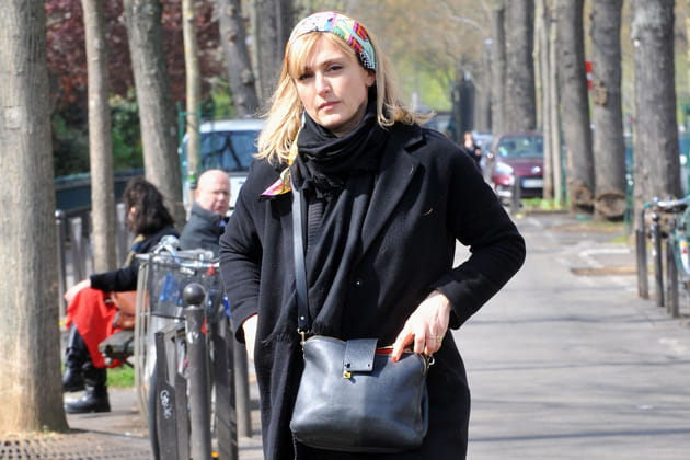 Julie Gayet, &eacute;mue aux fun&eacute;railles