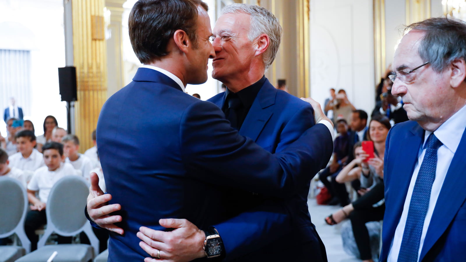 Emmanuel Macron et Didier Deschamps