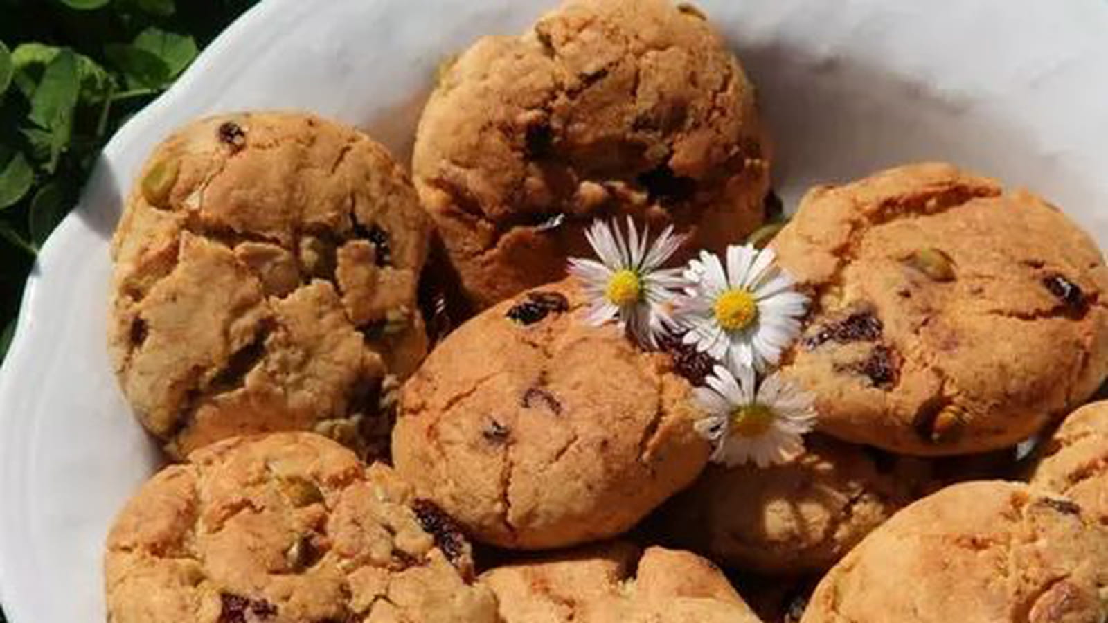 Cookies aux cerises séchées, pistaches et chocolat blanc