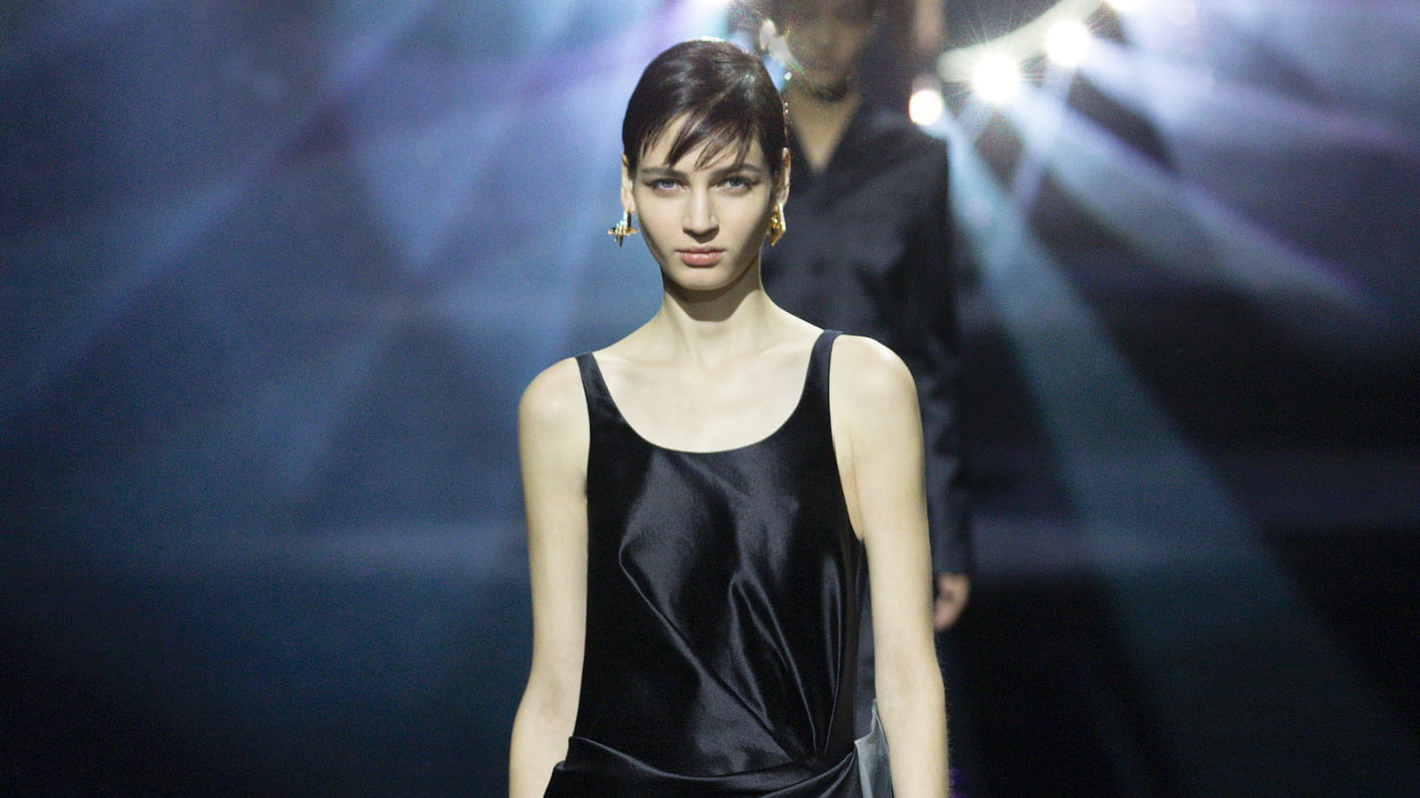 Look 37
