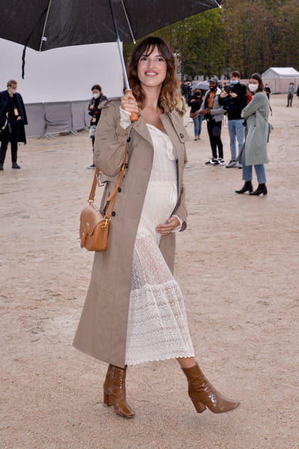 Jeanne Damas au d&eacute;fil&eacute; Dior