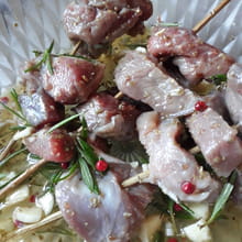 Souvláki Grecs (brochettes) et son tzatzíki aux radis roses : Etape 1