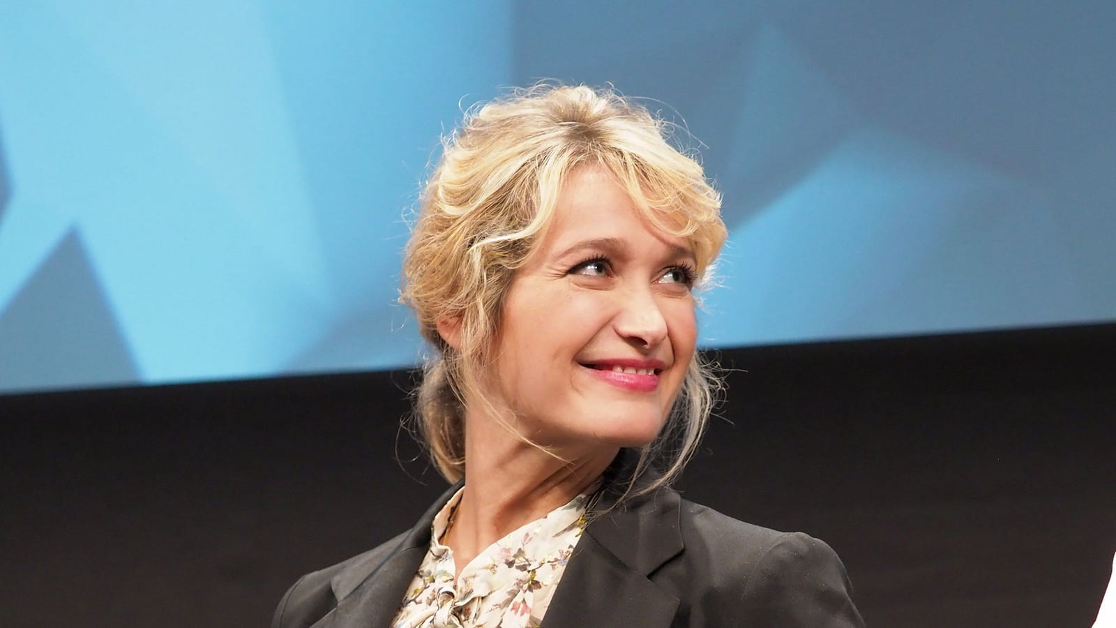 Caroline Anglade