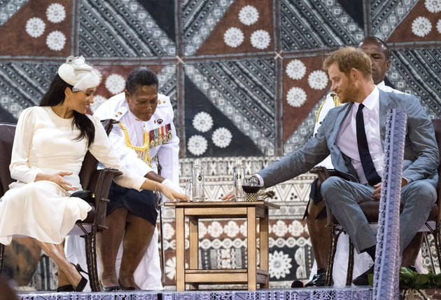 Prince Harry et Meghan Markle jouent carte sur table