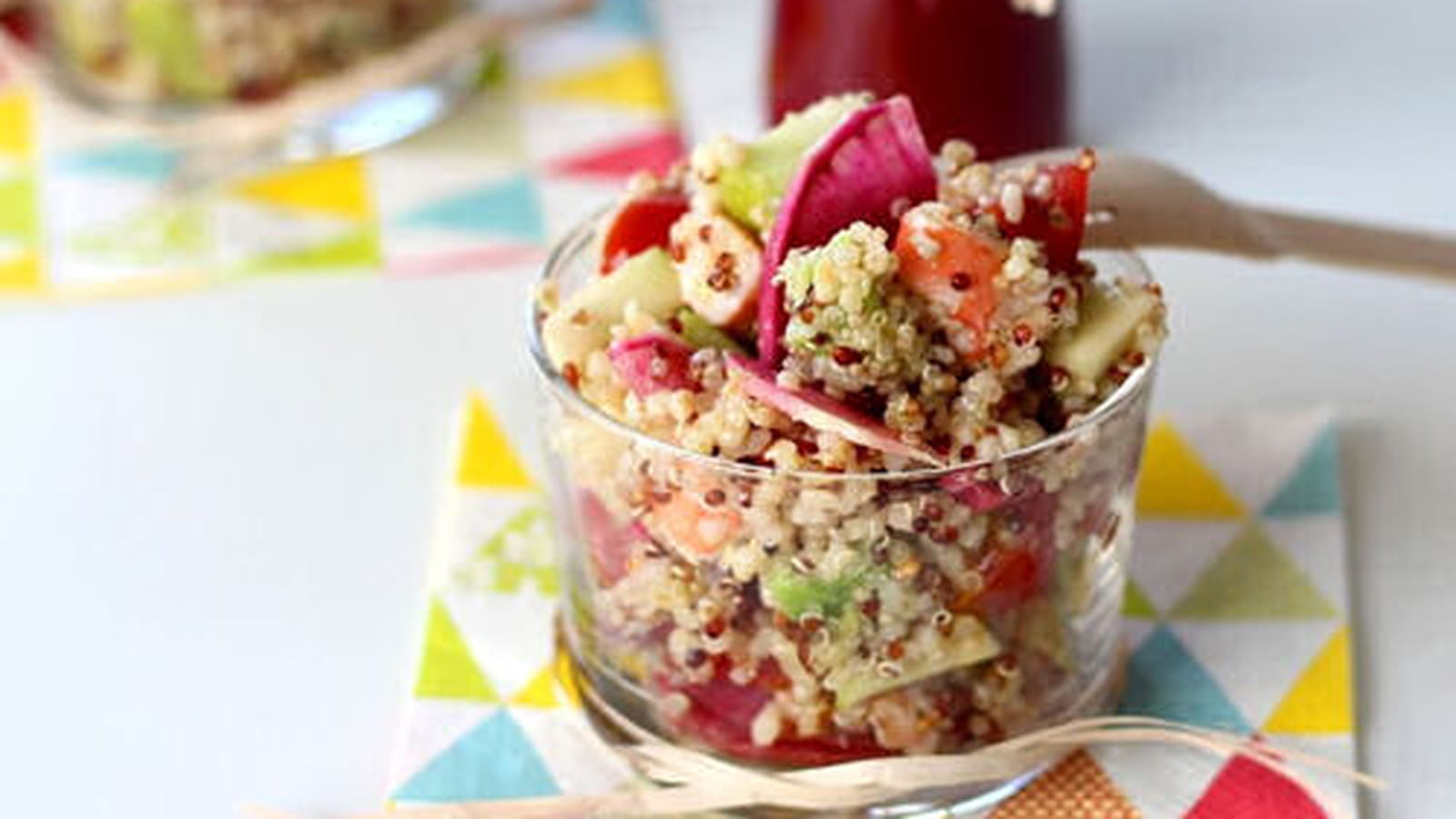 Quinoa gourmand aux crevettes, radis Red et pomme Granny