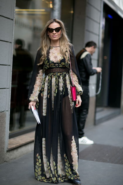 Street style &agrave; Milan : la robe transparente