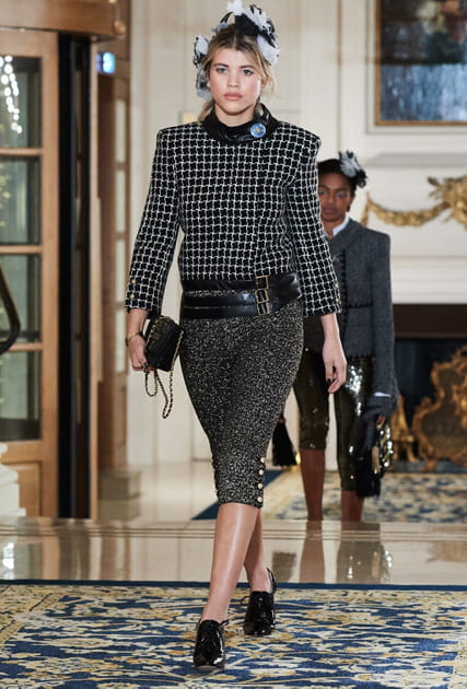 Chanel M&eacute;tiers d'art - Silhouette 29